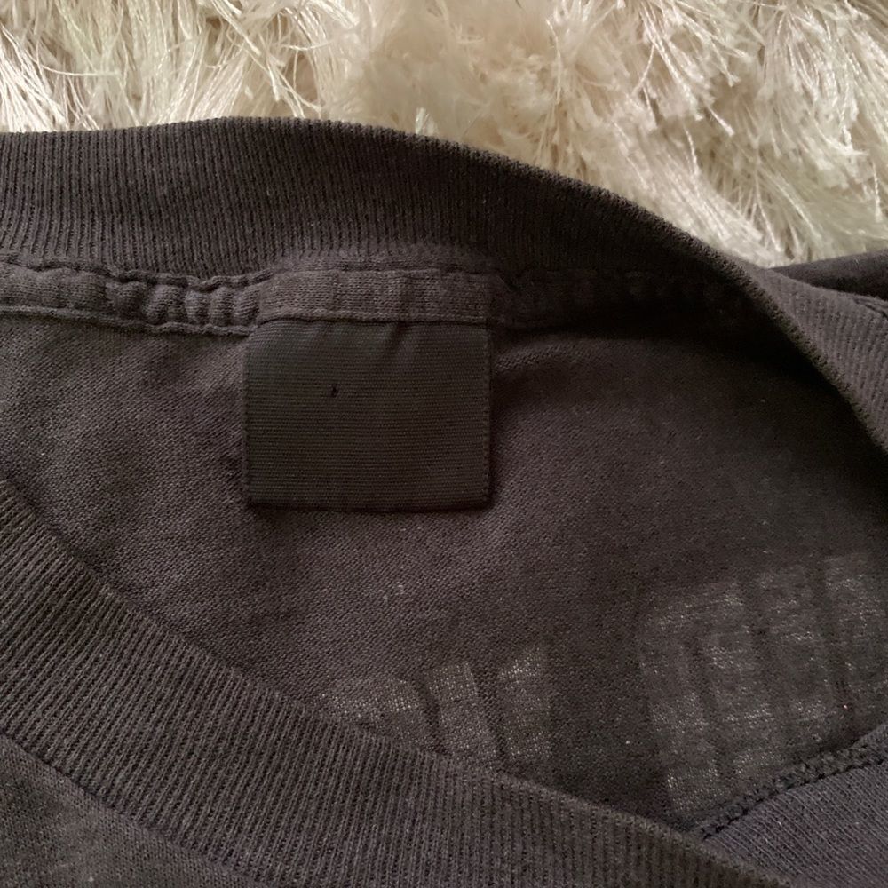 Authentic vintage AC/DC shirt Circa 1988 - Picture 2 of 7